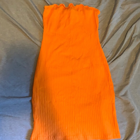 Orange Bodycon dress - Picture 1 of 2